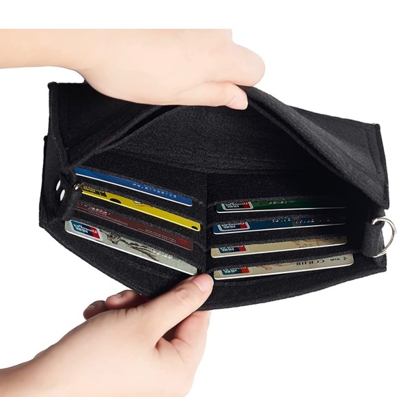 Toiletry 26 Organizer to Crossbody - Picture 15 of 16